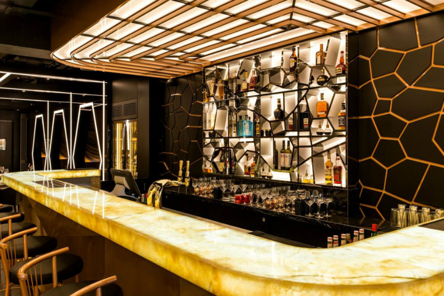 Restaurant lounge ideas Design gives an art deco taste to