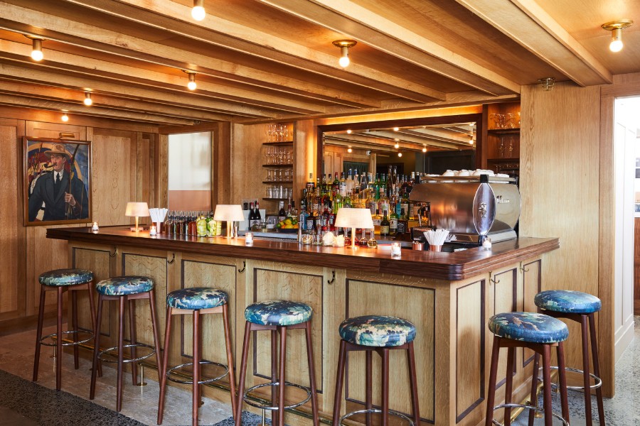 Studio Robert McKinley Interior Design