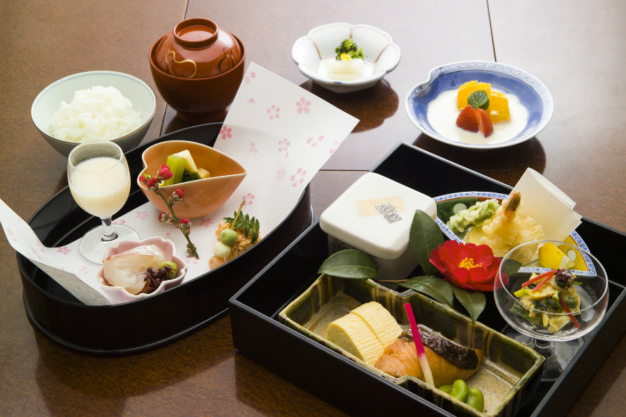 10 Most Luxurious Restaurants of the World