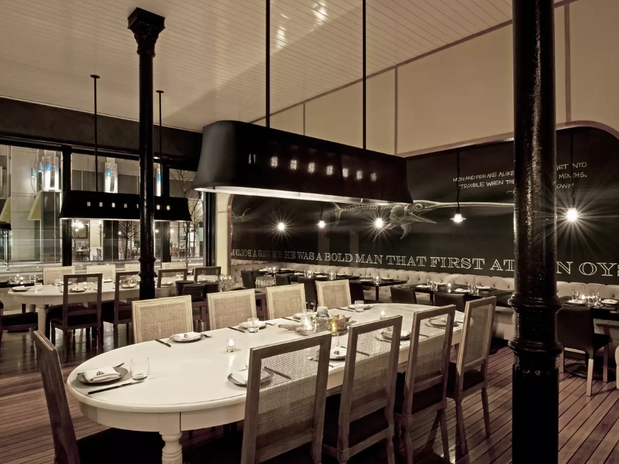 Modern Restaurant Interior Design Project by Karen Herold